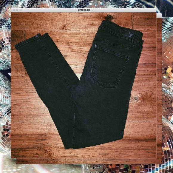 American Eagle Outfitters Denim - ☆ AE Black Hi Rise Plain Jegging ☆